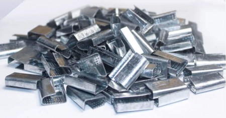 Strapping fastening clips