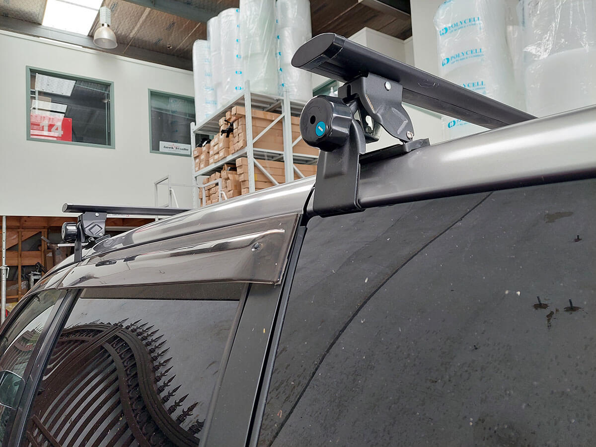 Mazda MPV Roof rack