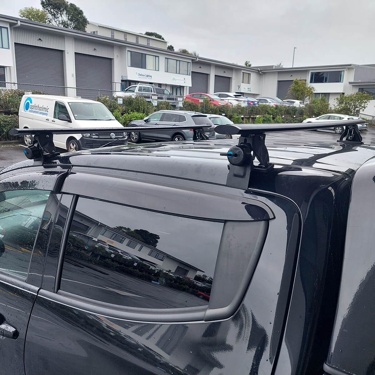 mitsubishi triton  roof rack