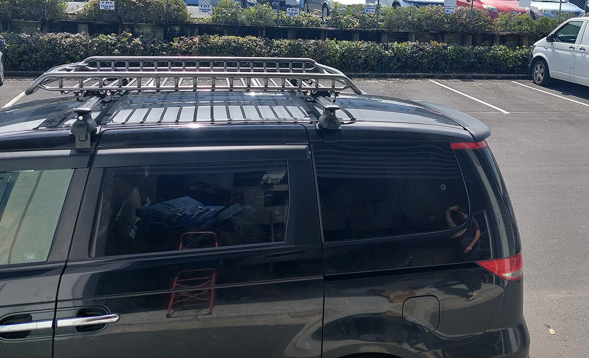 Honda Elysion roof rack