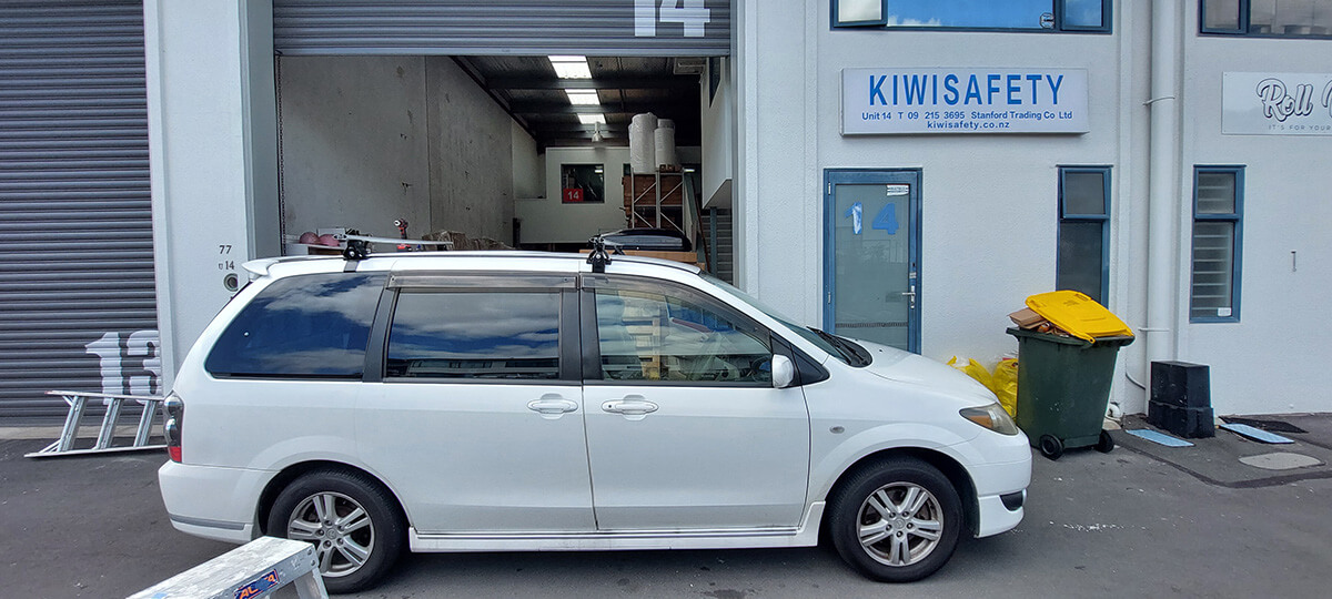 Mazda MPV Roof rack