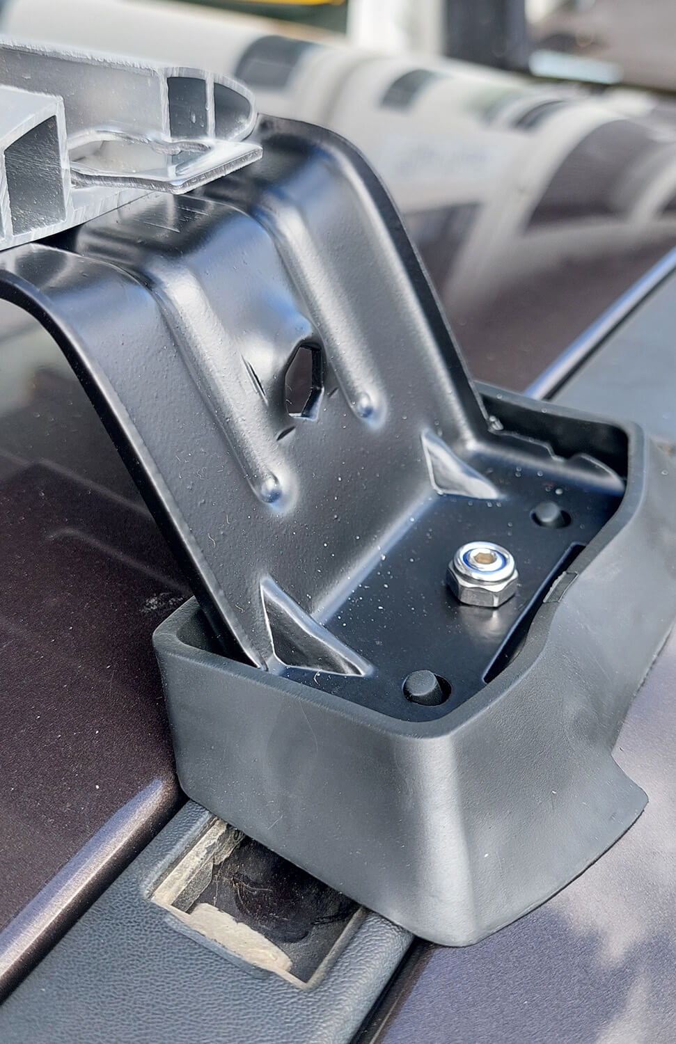  Volkswagen Amarok roof rack