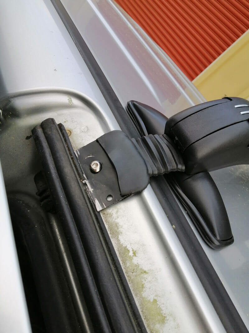 Toyota Voxy Roof Rack