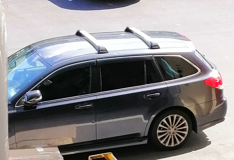 Subaru legacy roof rack