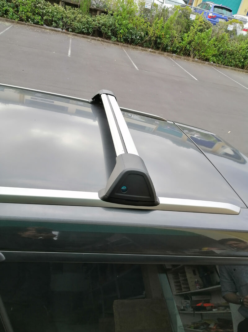 Subaru legacy B-Sport Roof Rack