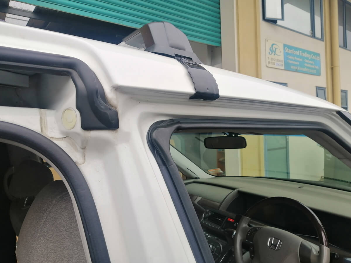 Honda Elysion roof racks