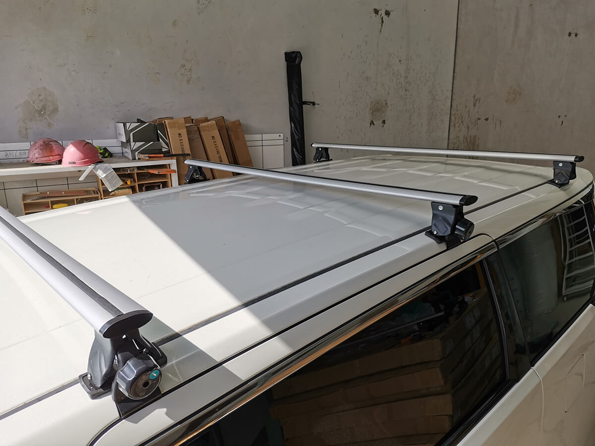 Kiwisafety Toyota Alphard roof rack NZ